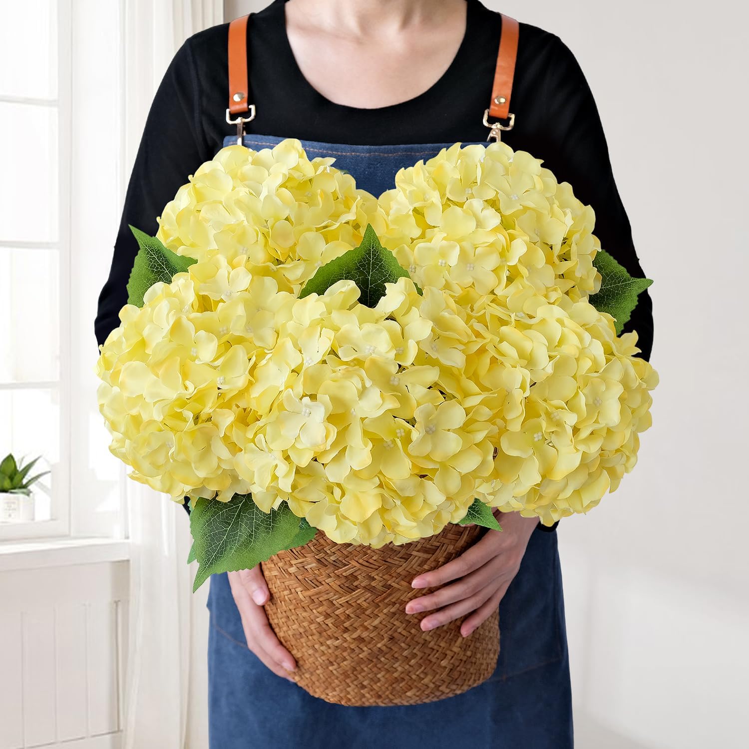 Green Hydrangea Artificial Flowers, 5Pcs 20Inch Large Lifelike Faux Silk Flowers, Full Artificial Hydrangeas for Bouquet Table Centerpieces Indoor Spring Outdoor Home